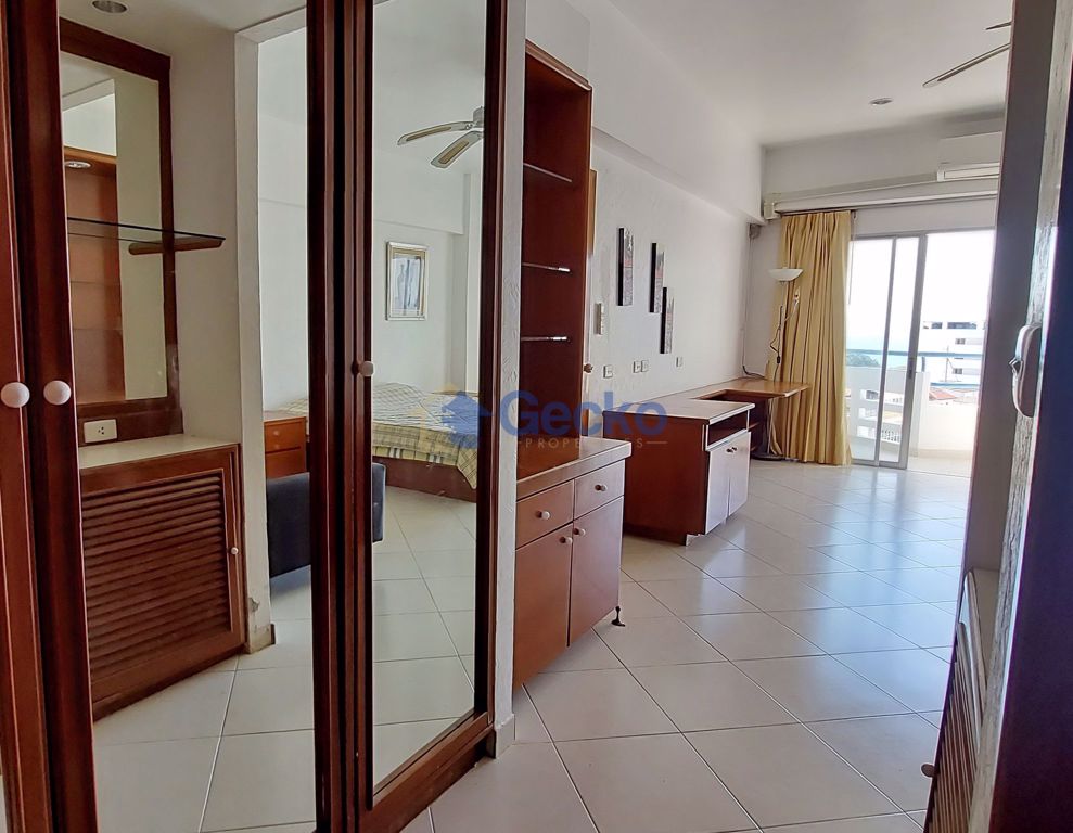 1 ห้องนอน คอนโดมิเนี่ยม in Peak Condo พระตำหนัก C009692 (Photo 3)