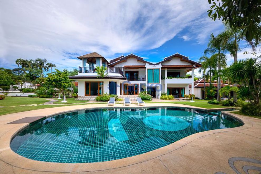 9 Bedrooms House  Bang Saray H009699 (Cover Photo)