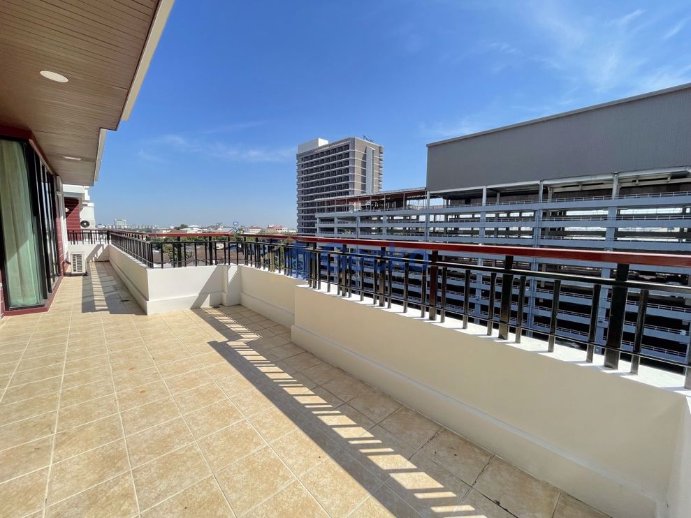 2 ห้องนอน คอนโดมิเนี่ยม in Prime Suites พัทยากลาง C009718 (Photo 1)