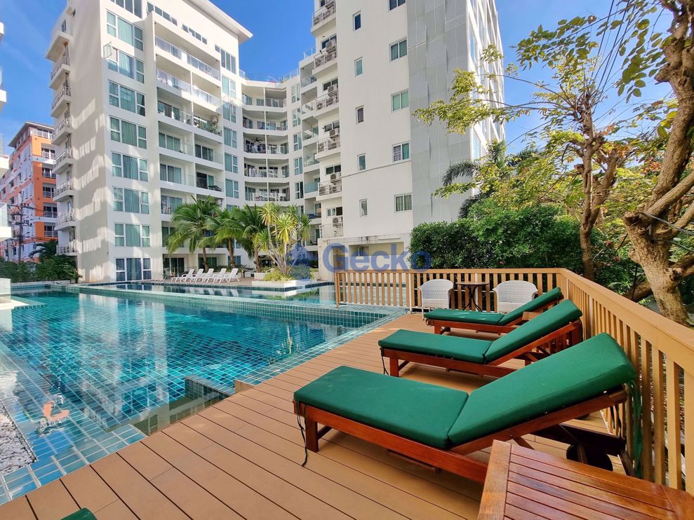 Studio Condo in Sunset Boulevard 1 Pratumnak C009724 (Cover Photo)