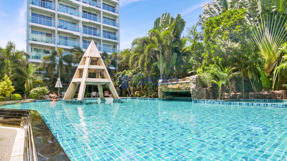1 Bedroom Condo in Club Royal Wongamat C009747 (Cover Photo)