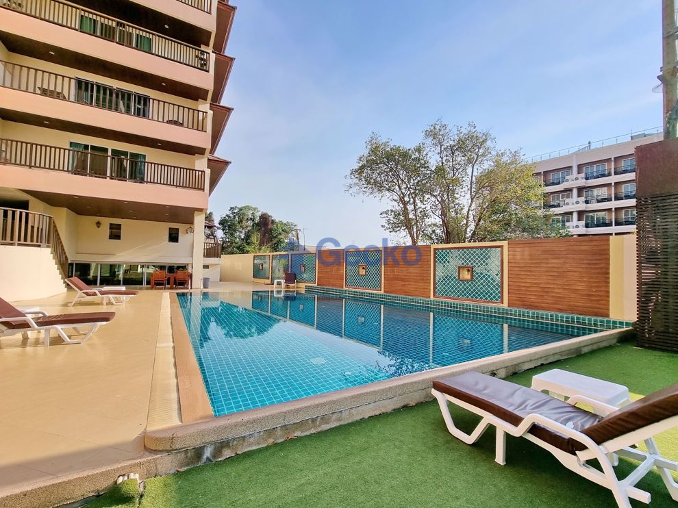 Jomtien Beach Residence (Photo 2)