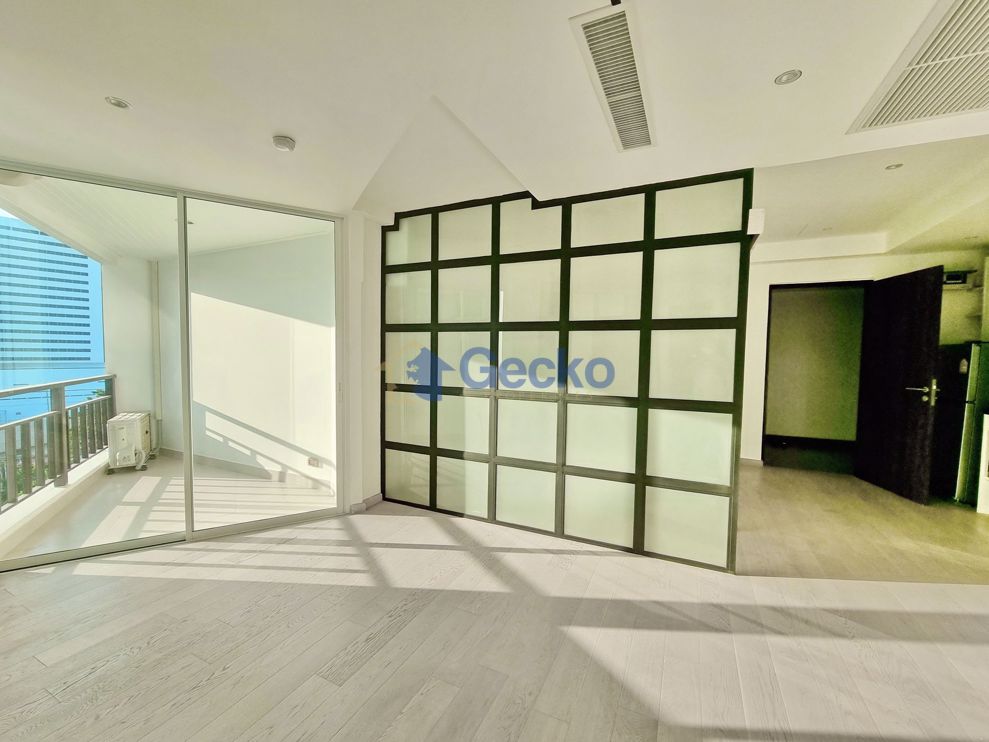 1 ห้องนอน คอนโดมิเนี่ยม in The Club House Residence พระตำหนัก C009767 (Photo 2)