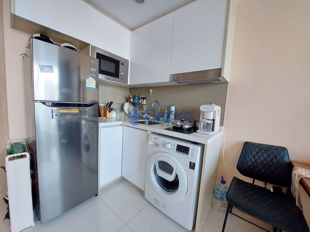 1 ห้องนอน คอนโดมิเนี่ยม in The Riviera Wongamat วงศ์อมาตย์ C009797 (Photo 3)
