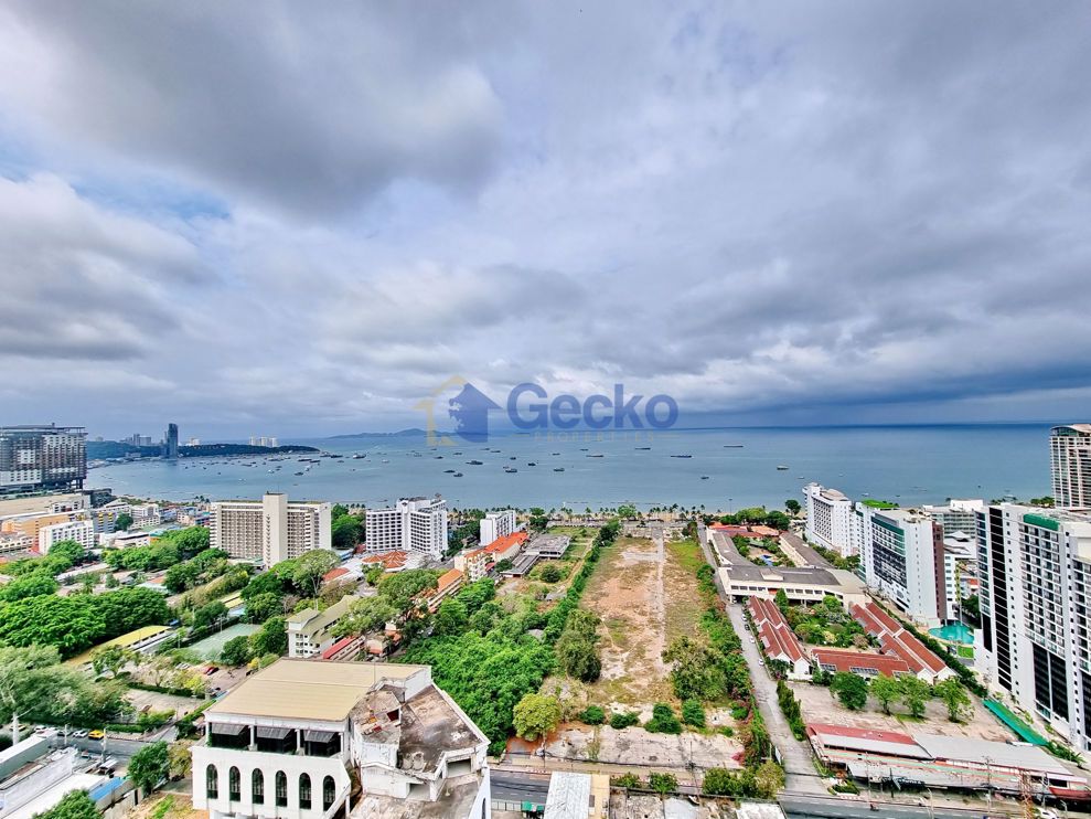 1 ห้องนอน คอนโดมิเนี่ยม in Centric Sea พัทยากลาง C009822 (Photo 1)