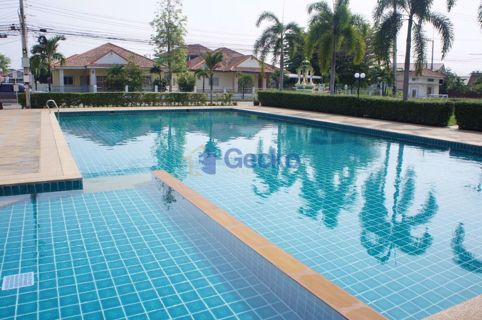 3 ห้องนอน บ้าน in Pattaya Tropical  พัทยาตะวันออก H008928 (Photo 1)