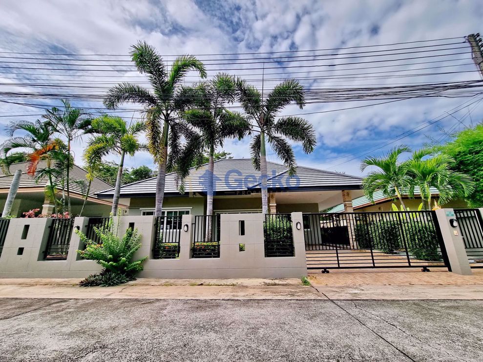 2 Bedrooms House in SP Village 5  East Pattaya H009828 (Cover Photo)
