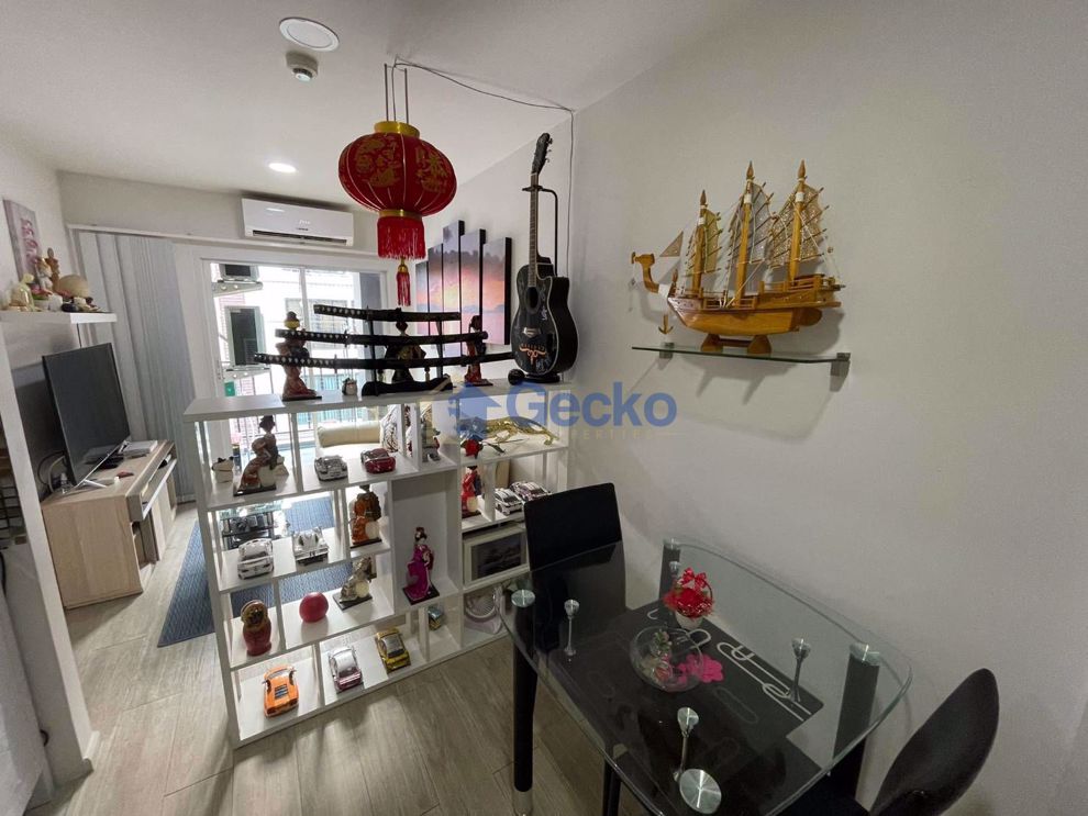 1 ห้องนอน คอนโดมิเนี่ยม in Sfifty Condominium พัทยาใต้ C009843 (Photo 4)