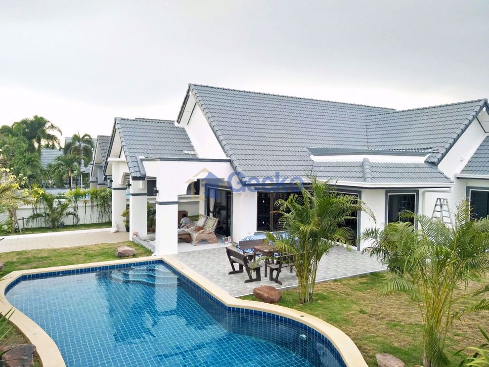 3 Bedrooms House in Natheekarn Park View  East Pattaya H009850 (Cover Photo)