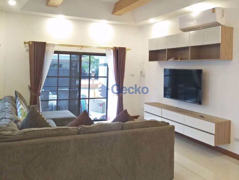 3 Bedrooms House in Natheekarn Park View  East Pattaya H009850 (Photo 4)