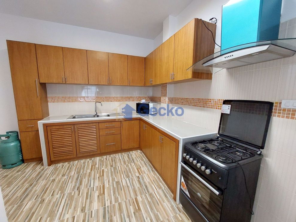 3 ห้องนอน บ้าน  พัทยาตะวันออก H009881 (Photo 3)
