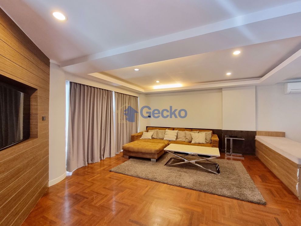 3 Bedrooms Condo in Park Beach  Wongamat C004525 (Photo 3)