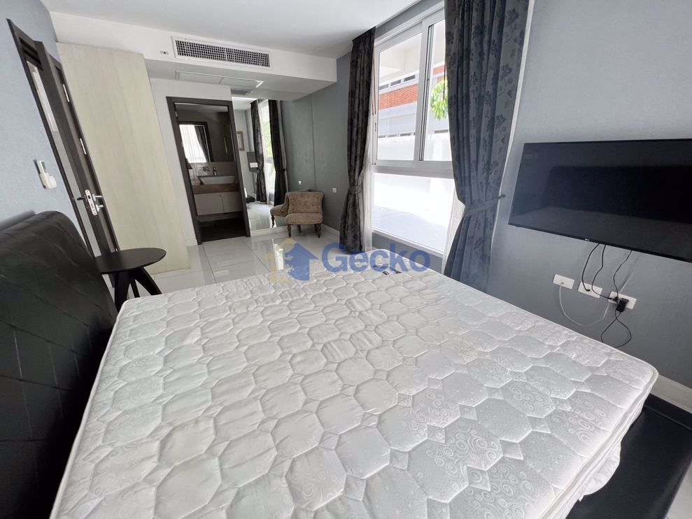 1 Bedroom Condo in The Place Pratumnak C010098 (Photo 4)