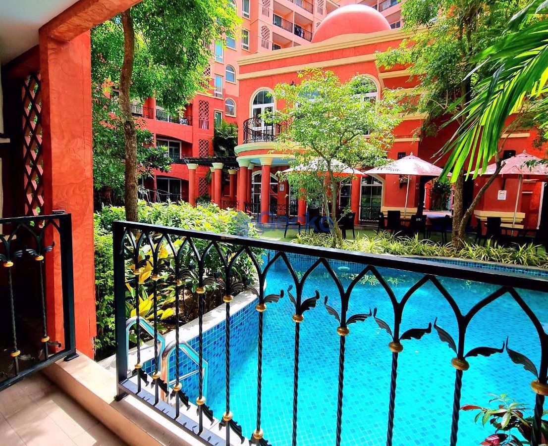 2 Bedrooms Condo in Seven Seas Condo Resort Jomtien C010101