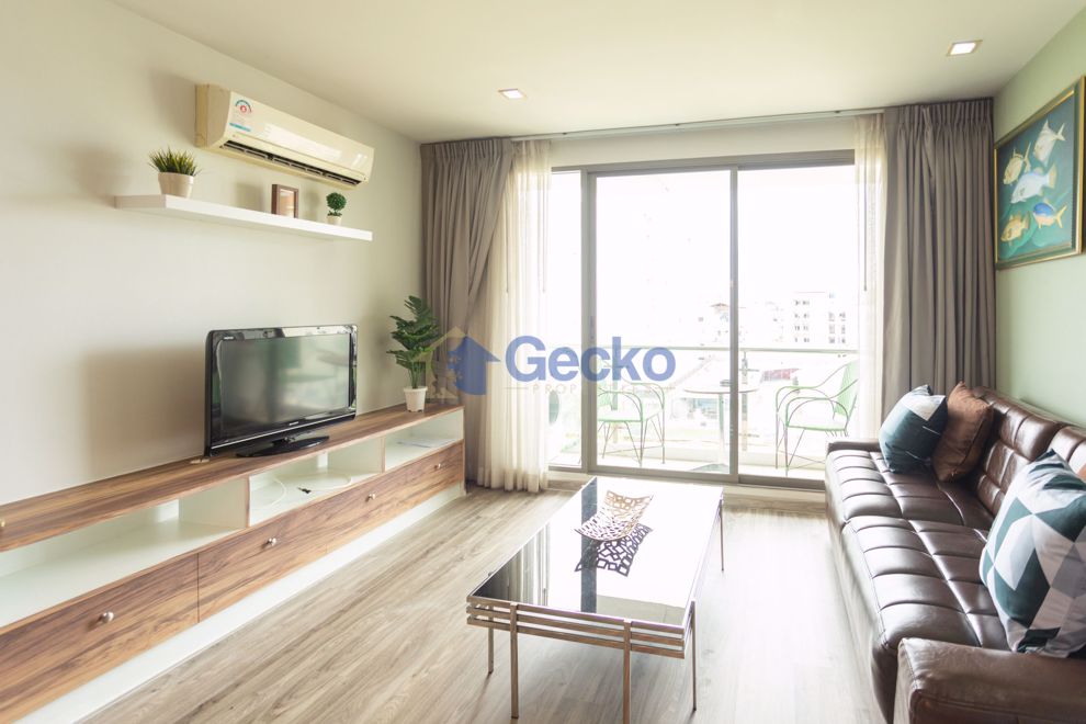 2 Bedrooms Condo in The Urban Central Pattaya C010129 (Photo 2)
