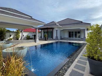 3 Bedrooms House  Bang Saray H010138