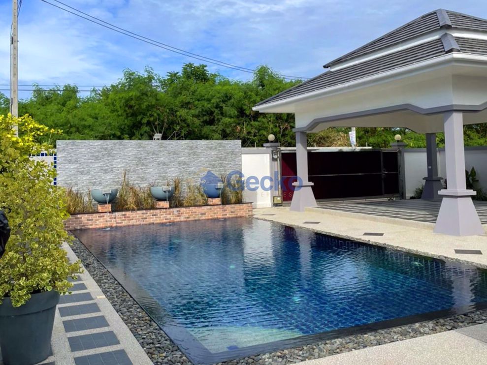3 Bedrooms House  Bang Saray H010138 (Photo 3)