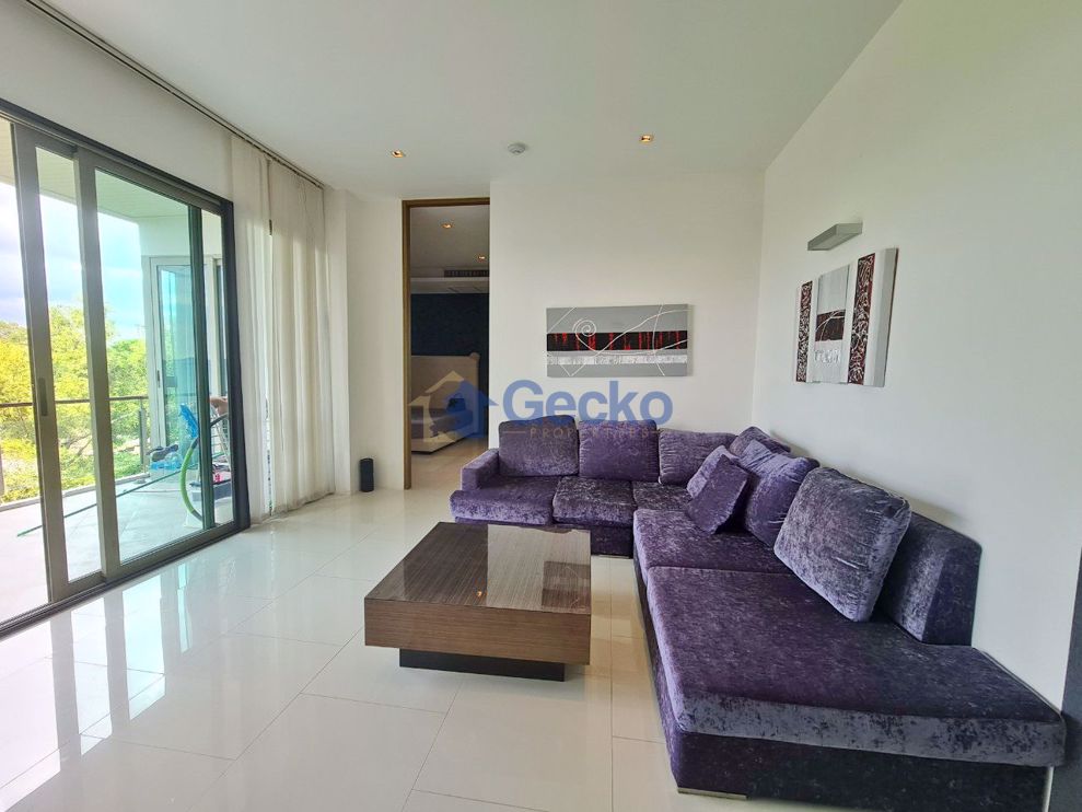 2 Bedrooms Condo in Sanctuary Wongamat C010142 (Photo 3)