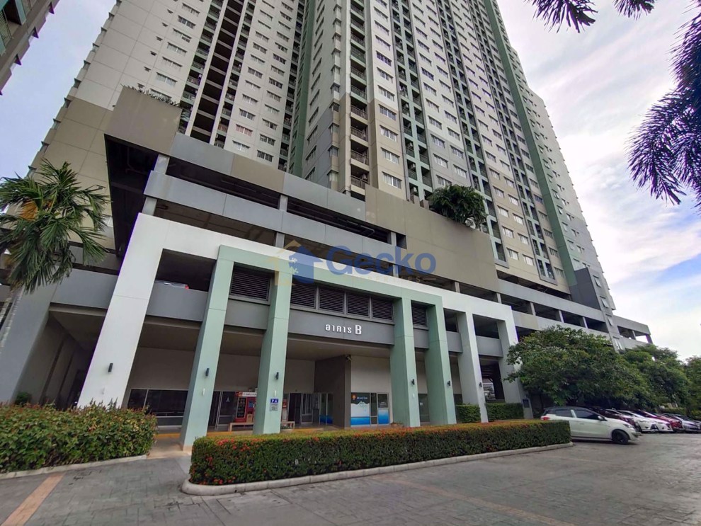 2 ห้องนอน คอนโดมิเนี่ยม in ลุมพินี คอนโดมิเนี่ยม พัทยาเหนือ C010159 (Cover Photo)