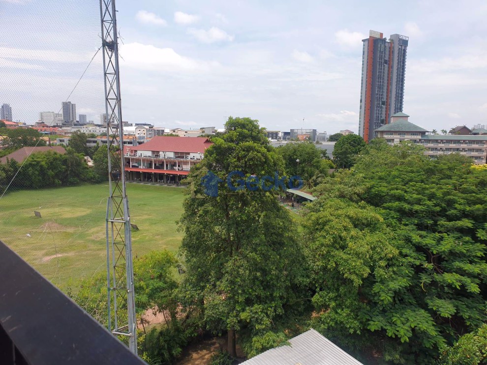 1 ห้องนอน คอนโดมิเนี่ยม in Na Lanna  พัทยากลาง C010172 (Photo 3)
