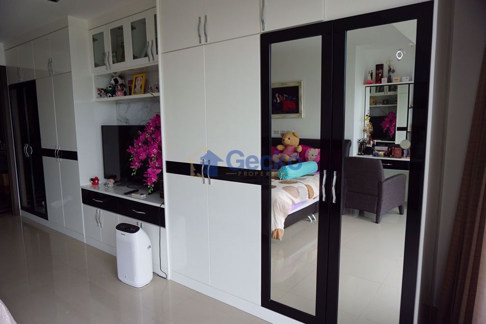 2 Bedrooms Condo in The Park Jomtien Jomtien C010189 (Photo 2)