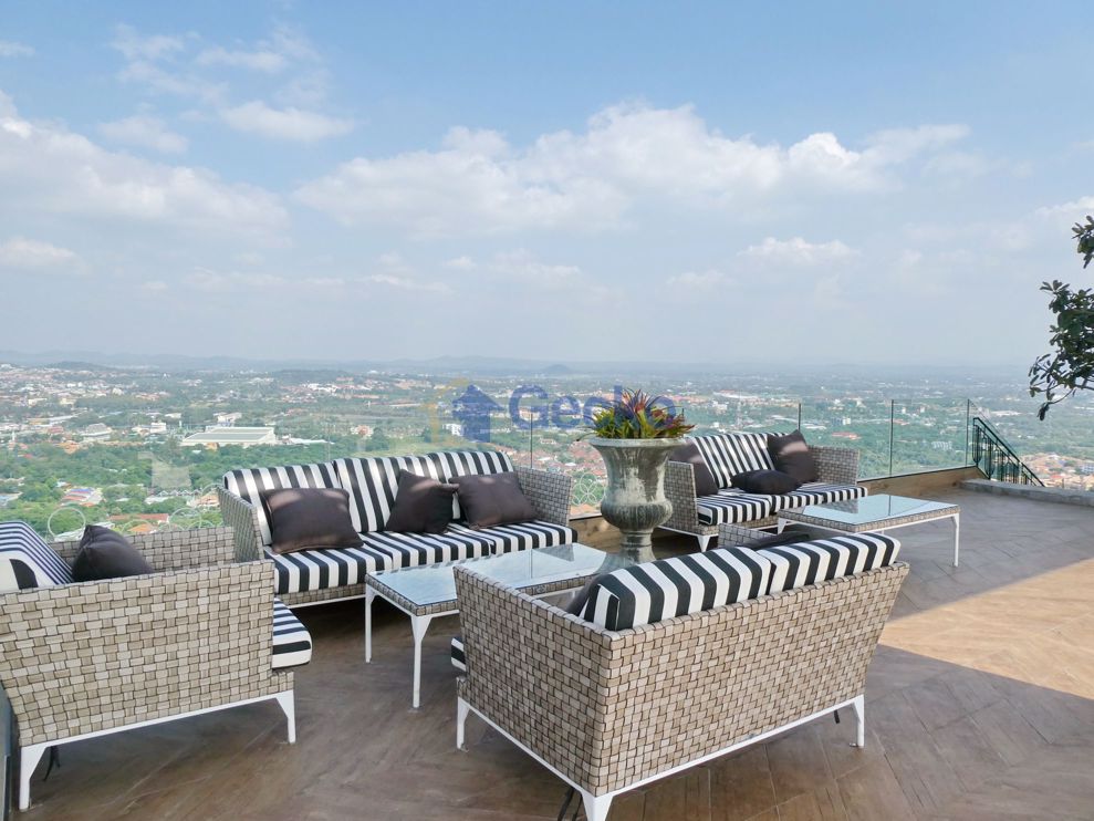1 ห้องนอน คอนโดมิเนี่ยม in The Riviera Jomtien จอมเทียน C010199 (Photo 2)