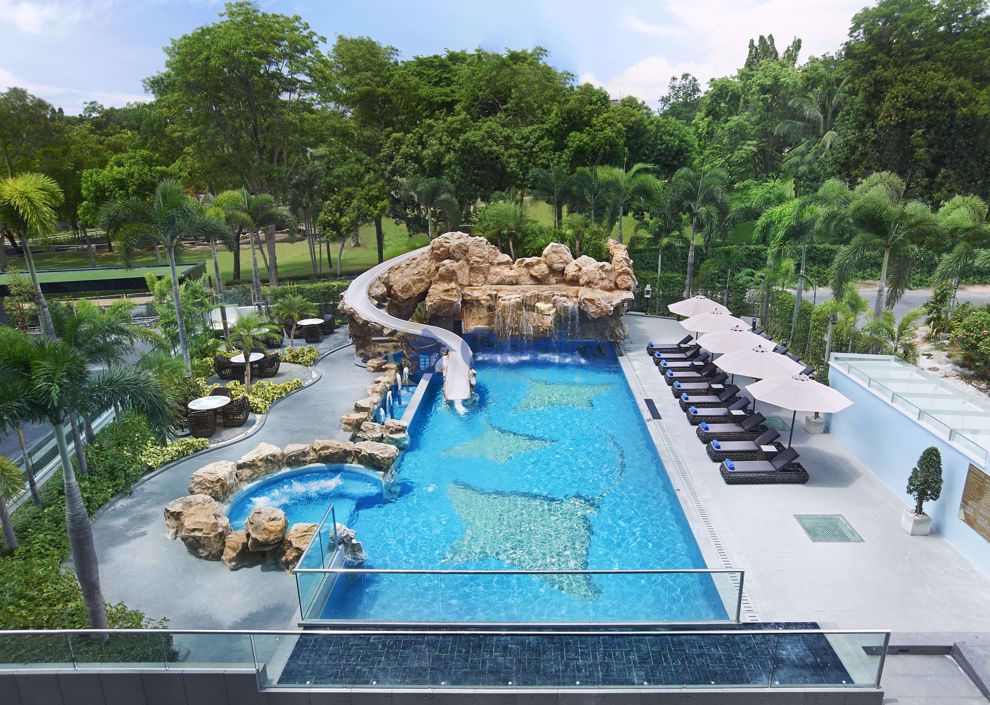 2 Bedrooms Condo in Sky Residences Pratumnak C009152 (Photo 1)