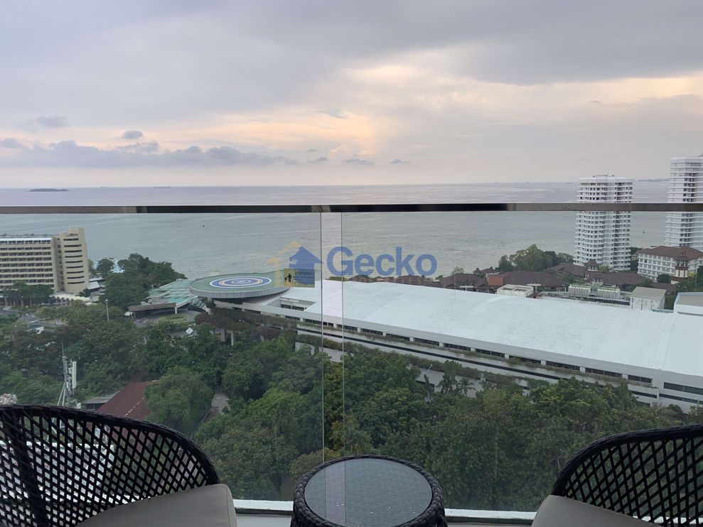 2 Bedrooms Condo in Sky Residences Pratumnak C009152 (Cover Photo)