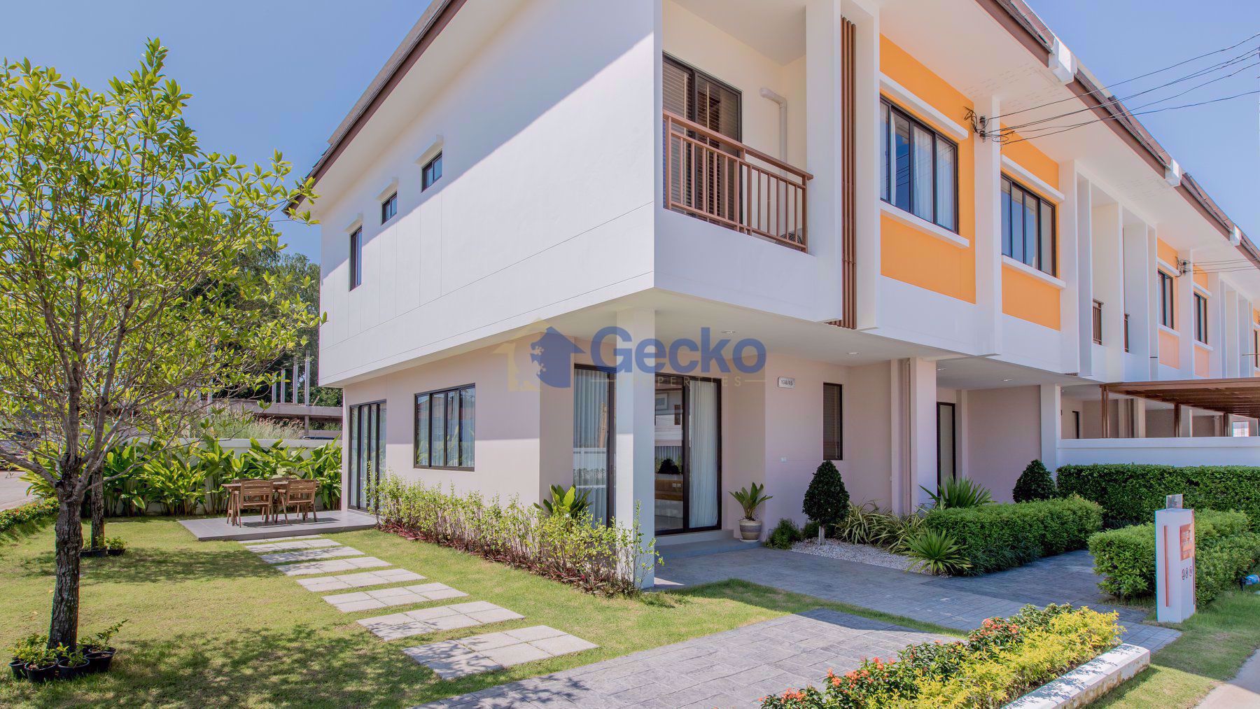 3 Bedrooms House in The Delight Cozy  East Pattaya H010236