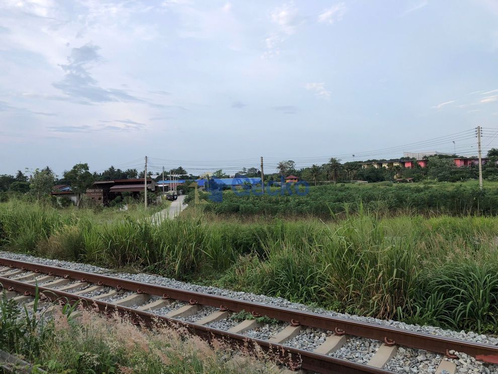 Land available in Bang Saray L010238 (Photo 2)