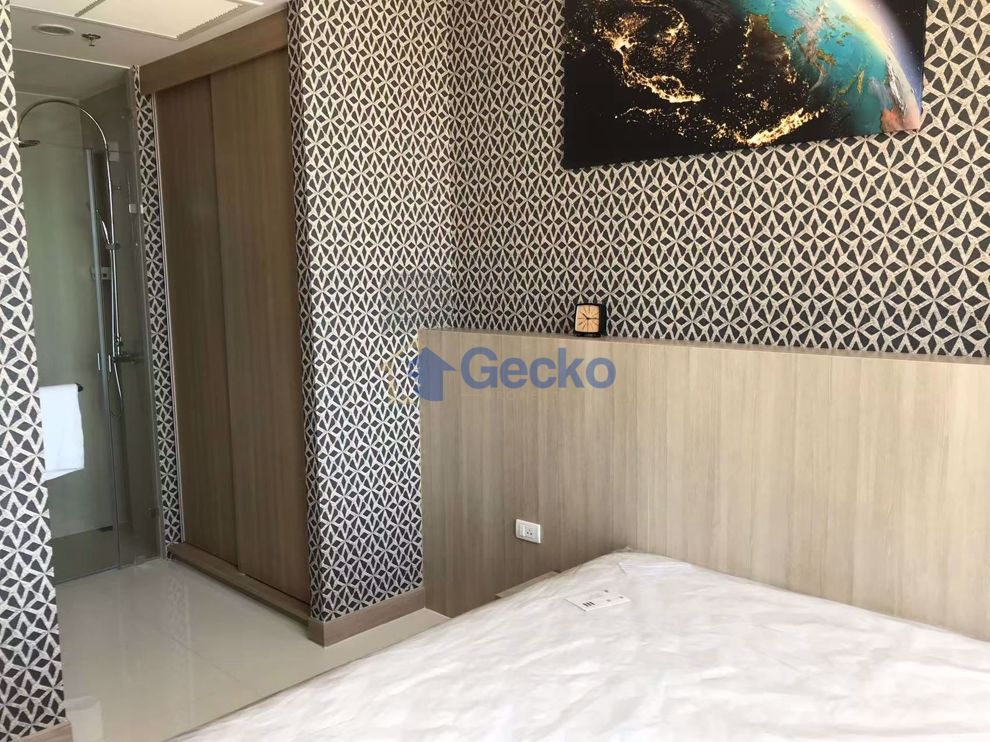 1 Bedroom Condo in The Riviera Wong Amat Beach Wongamat C007796 (Photo 2)