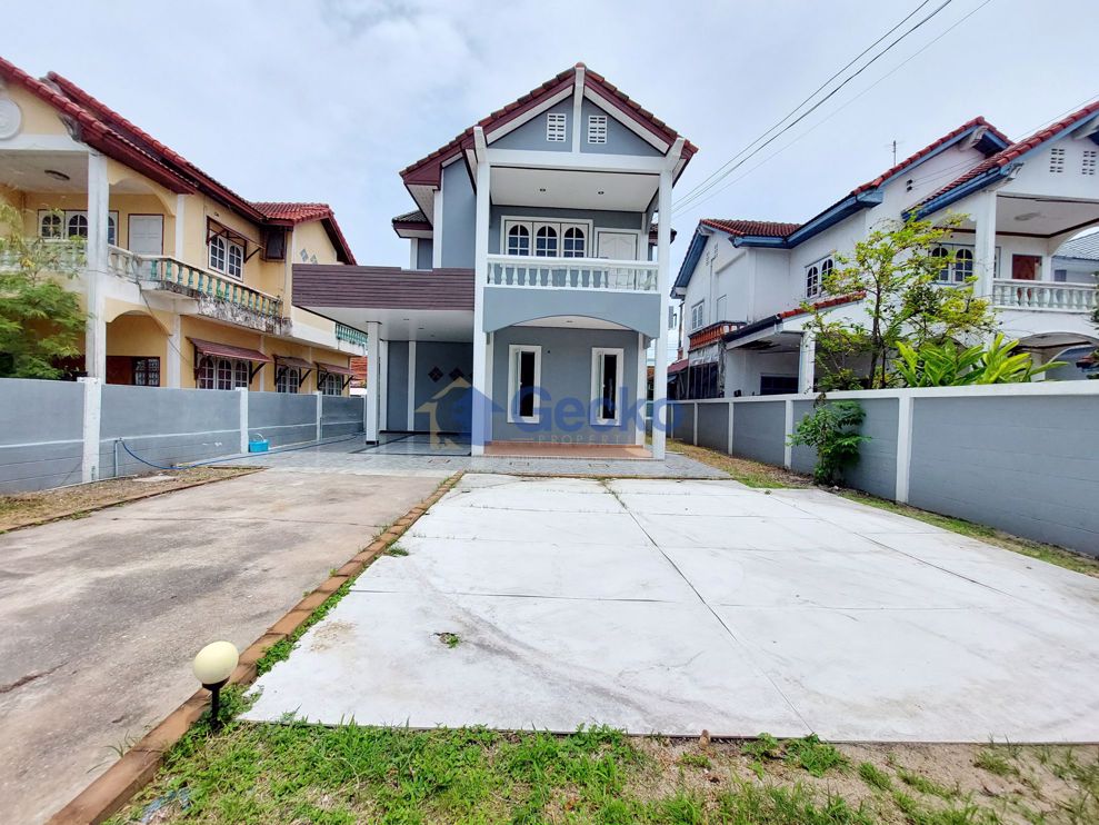 3 ห้องนอน บ้าน  พัทยาตะวันออก H010244 (Photo 1)
