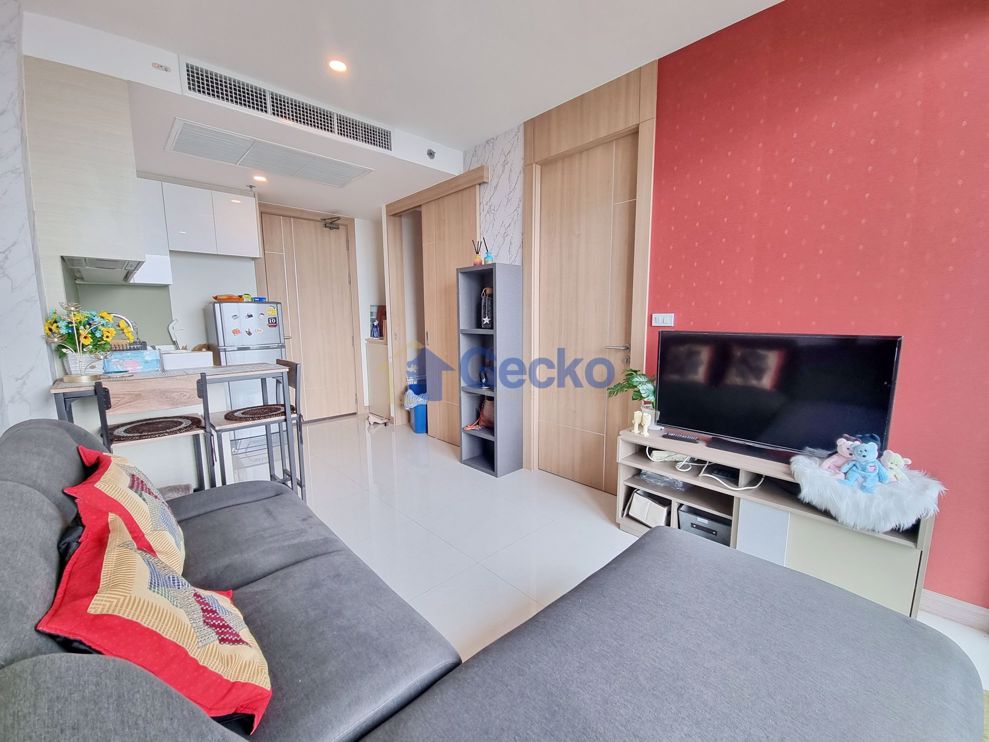 1 ห้องนอน คอนโดมิเนี่ยม in The Riviera Jomtien จอมเทียน C010246 (Photo 4)