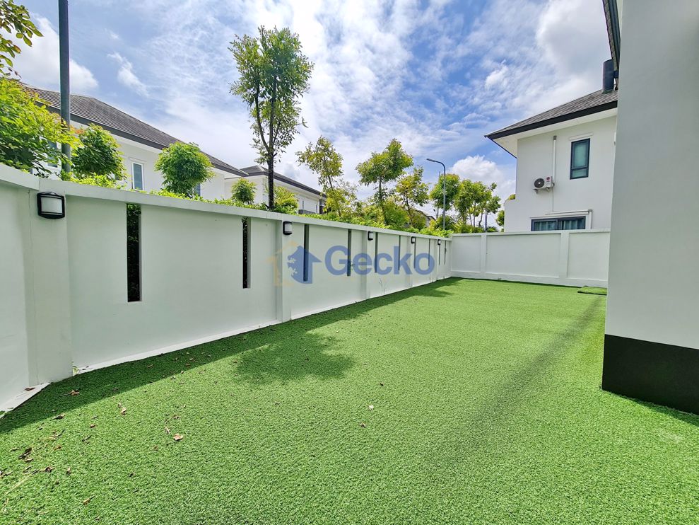 4 ห้องนอน บ้าน in Patta Prime  พัทยาตะวันออก H010259 (Photo 2)