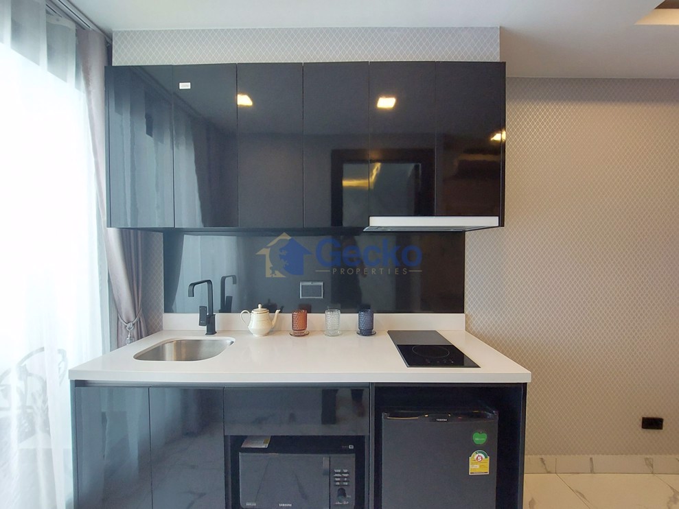 1 Bedroom Condo in Arcadia Millennium Tower South Pattaya C005279 (Photo 4)