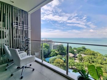 2 Bedrooms Condo in Baan Plai Haad Pattaya Wongamat C010266