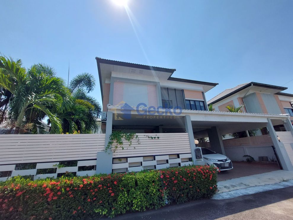 3 Bedrooms House in Patta Village  East Pattaya H010282 (Photo 3)