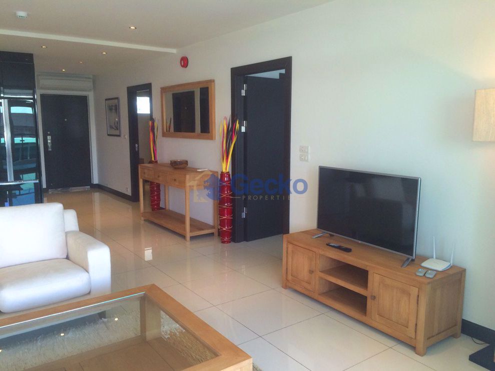 2 Bedrooms Condo in Siam Royal Ocean View Pratumnak C010335 (Photo 3)