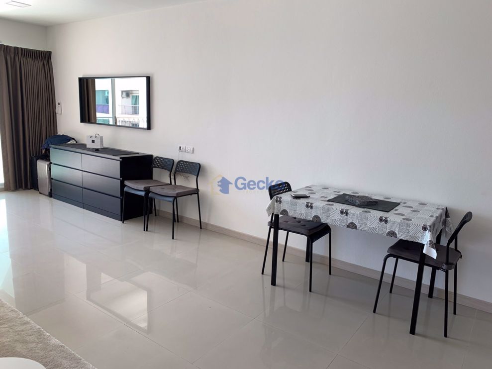 สตูดิโอ คอนโดมิเนี่ยม in Platinum Suites จอมเทียน C010352 (Photo 4)