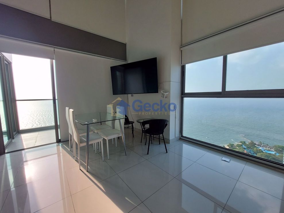 2 Bedrooms Condo in Wongamat Tower Wongamat C010356 (Photo 2)