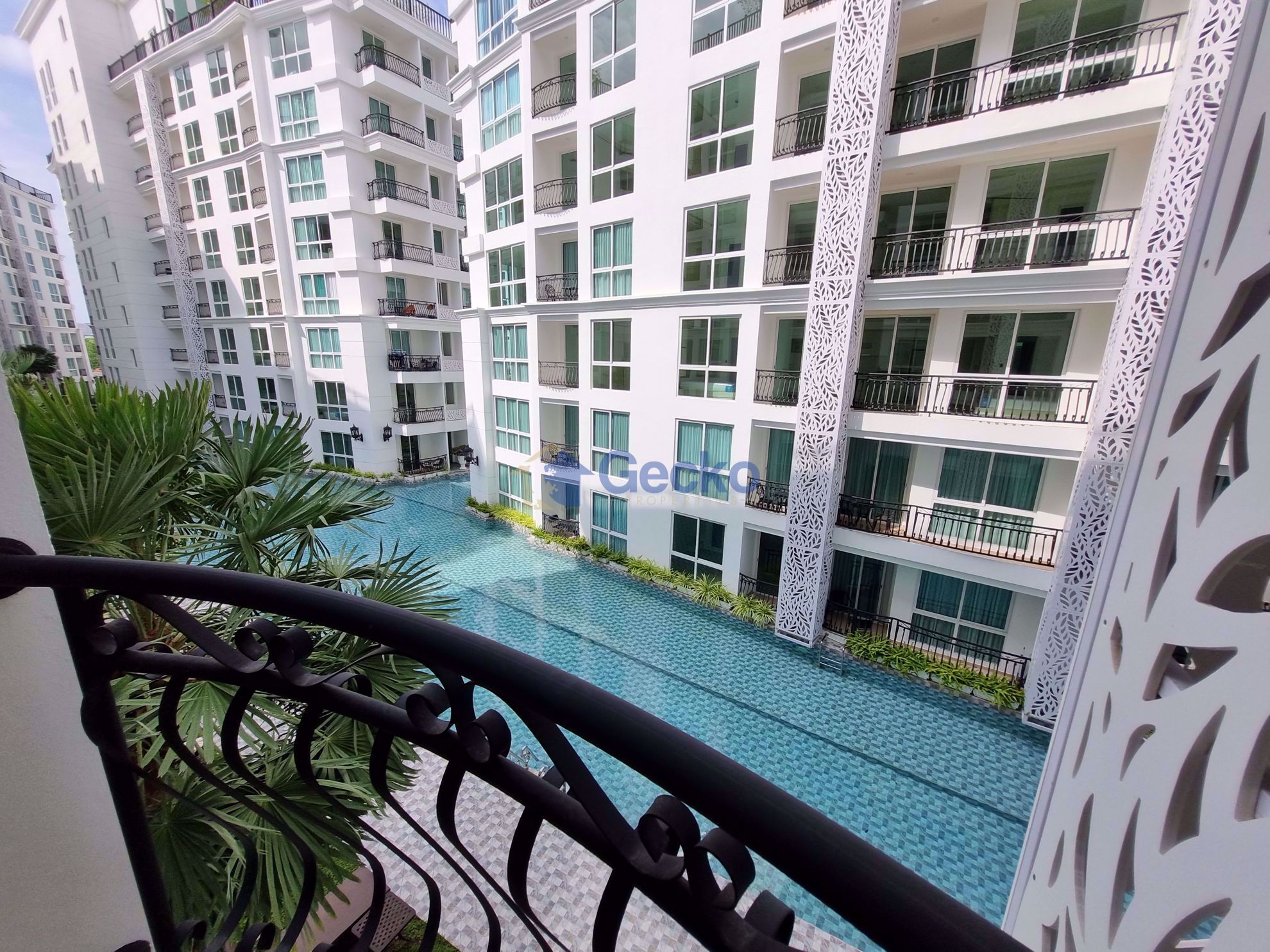 1 ห้องนอน คอนโดมิเนี่ยม in City Garden Olympus พัทยาใต้ C010366