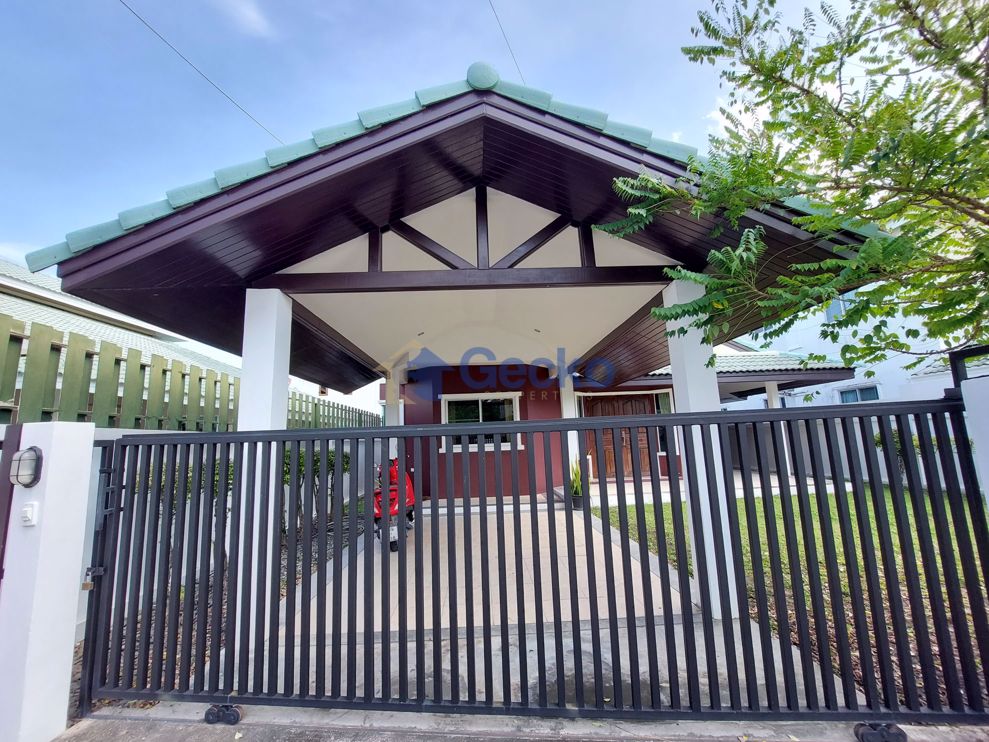 3 Bedrooms House in Siam Place  East Pattaya H009946 (Photo 1)