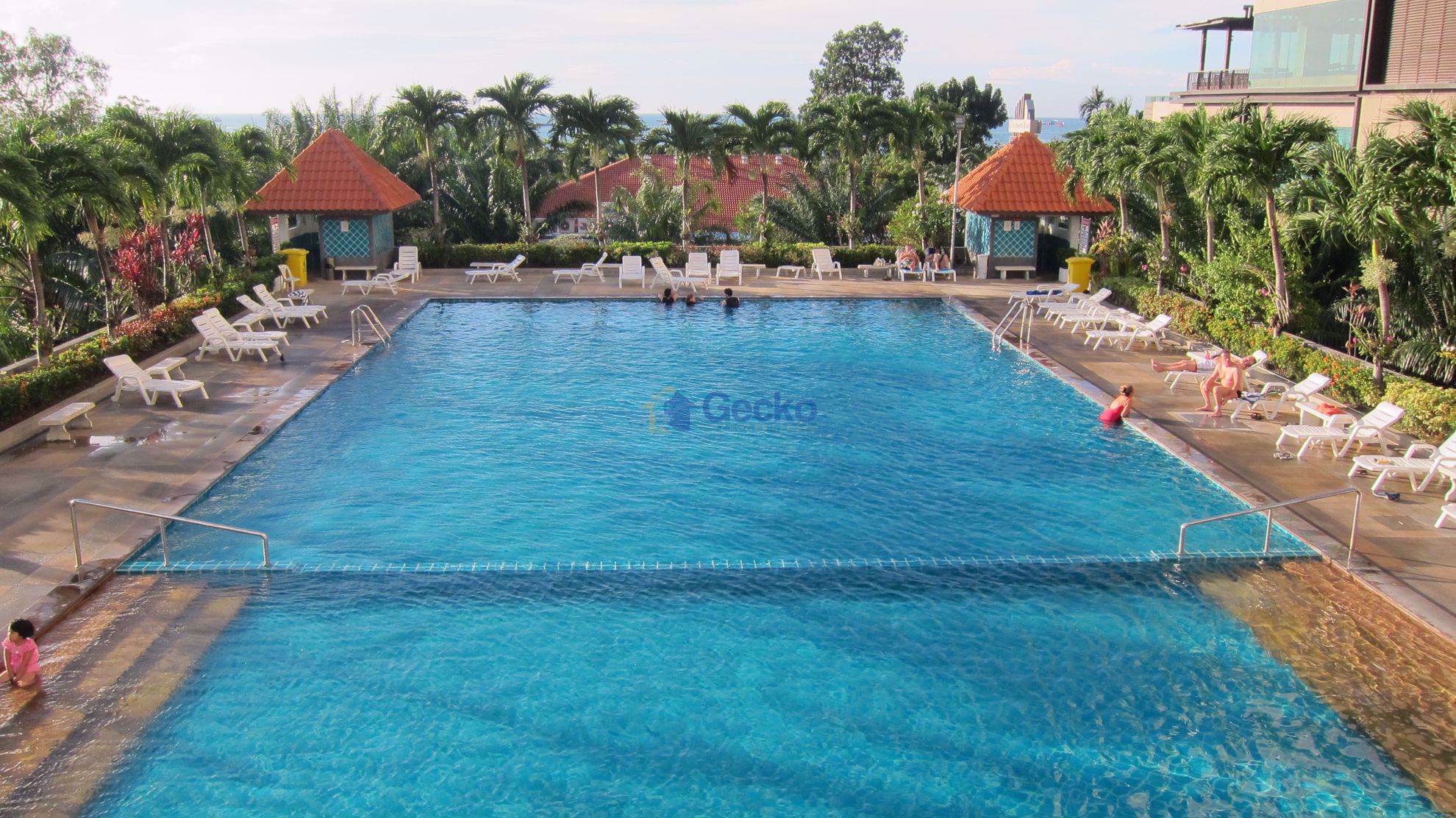 สตูดิโอ คอนโดมิเนี่ยม in View Talay 6 พัทยากลาง C010380