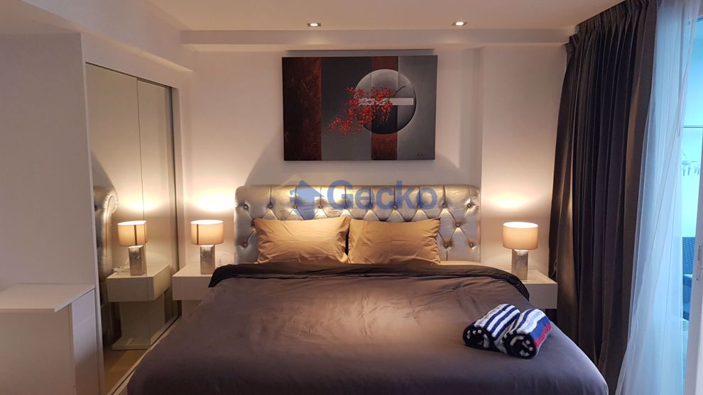 Studio Condo in Centara Avenue Residence and Suites Central Pattaya C010384 (Photo 2)