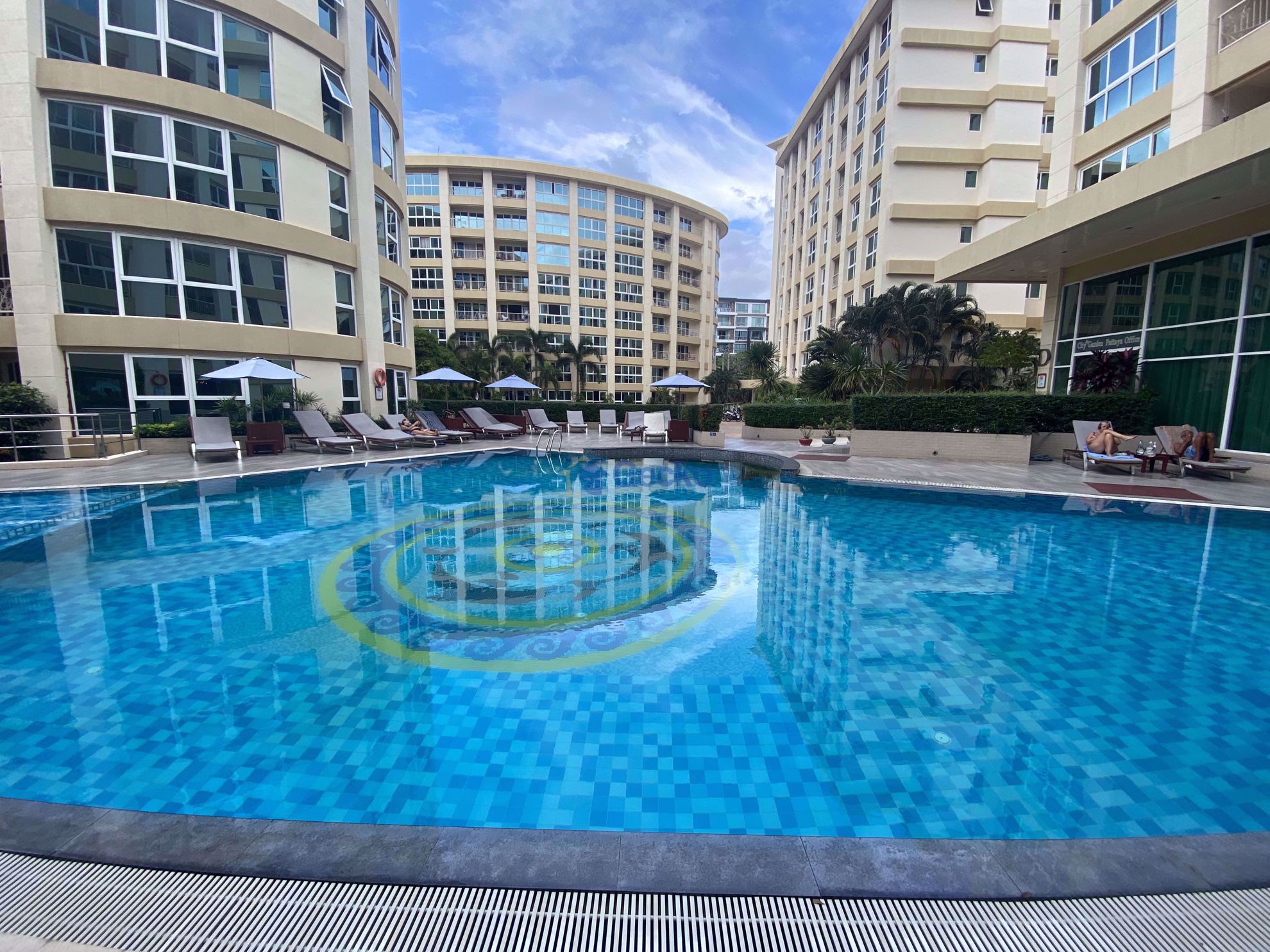 1 Bedroom Condo in City Garden Pattaya Central Pattaya C010389