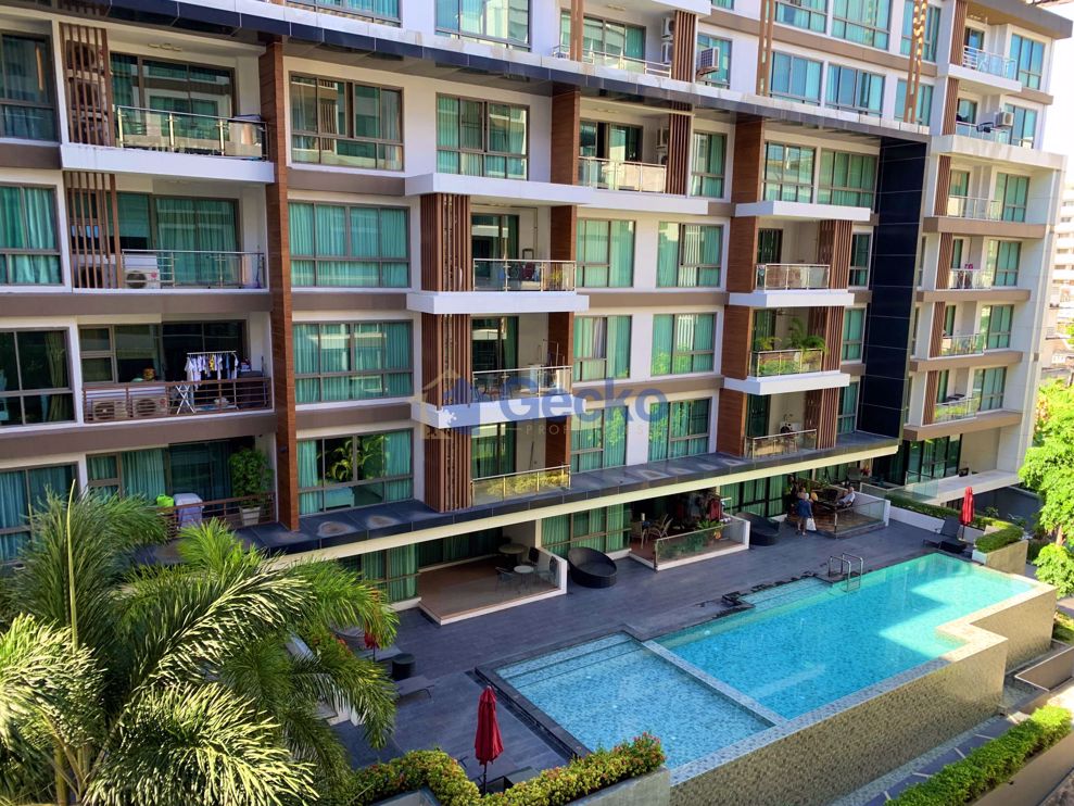 1 Bedroom Condo in The Urban Central Pattaya C010390 (Photo 1)
