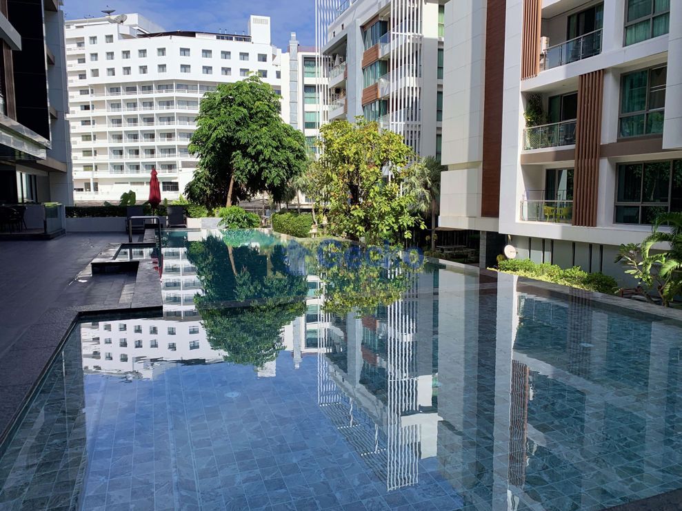 1 Bedroom Condo in The Urban Central Pattaya C010390 (Photo 2)