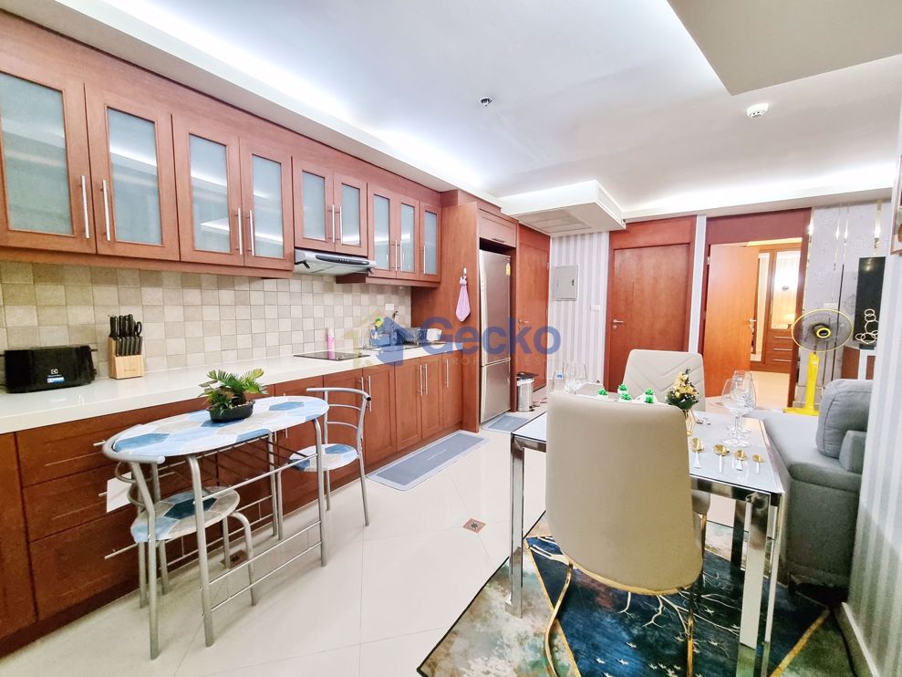 1 Bedroom Condo in City Garden Pattaya Central Pattaya C010412 (Photo 3)