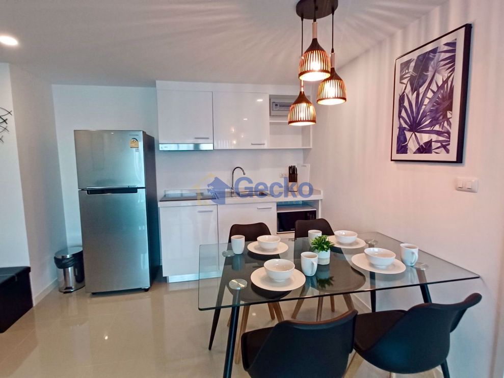 2 Bedrooms Condo in Sea Saran Condo Bang Saray C010419 (Photo 2)