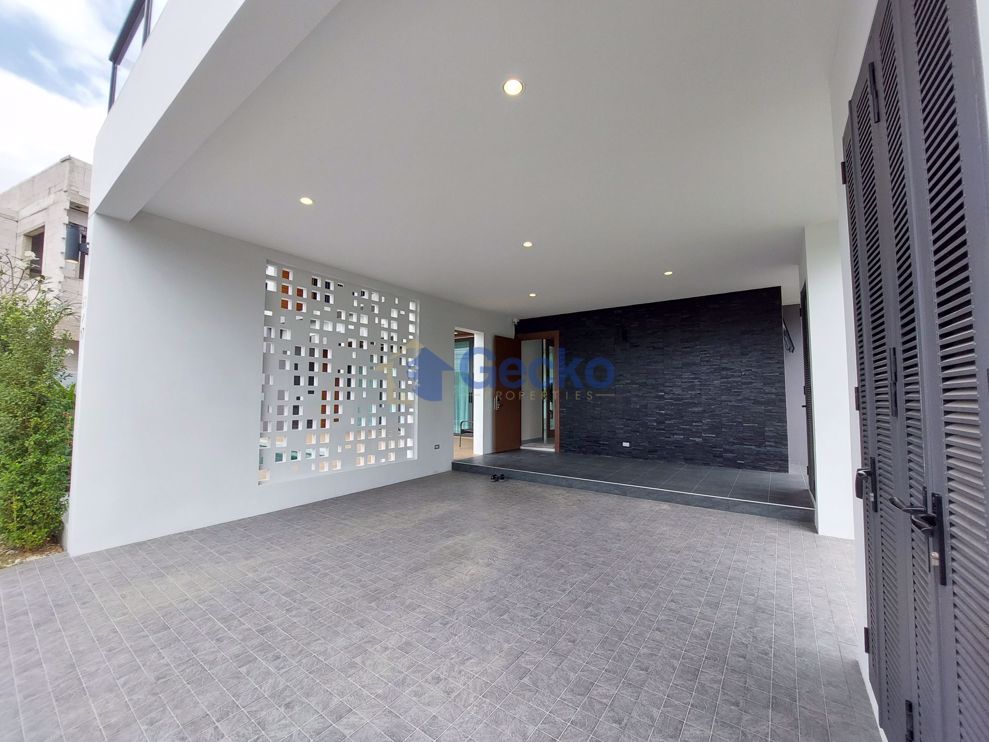 3 Bedrooms House  Huay Yai H010425 (Photo 2)
